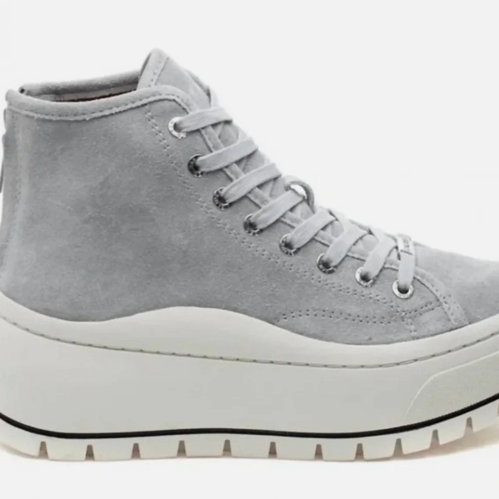 J Slide, Grey High Top Platform Sneaker, Size 10, NWOT